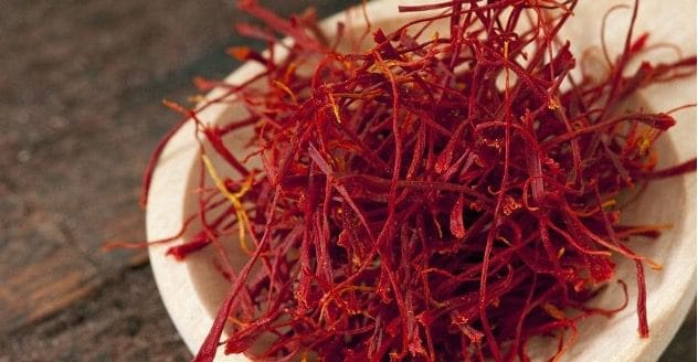 الزعفران الأصلي مقابل الزعفران المقلد